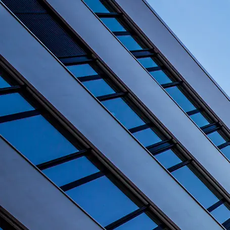 Unterstützendes Foto für Arbeitgeber & Unternehmer (Bürofassade)